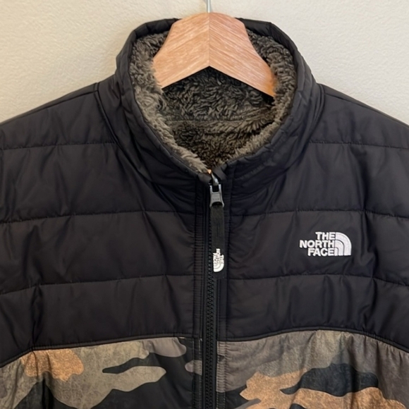The North Face Reversible British Khaki Waxed Camo Mount Chimborazo Jacket L - Picture 2 of 7
